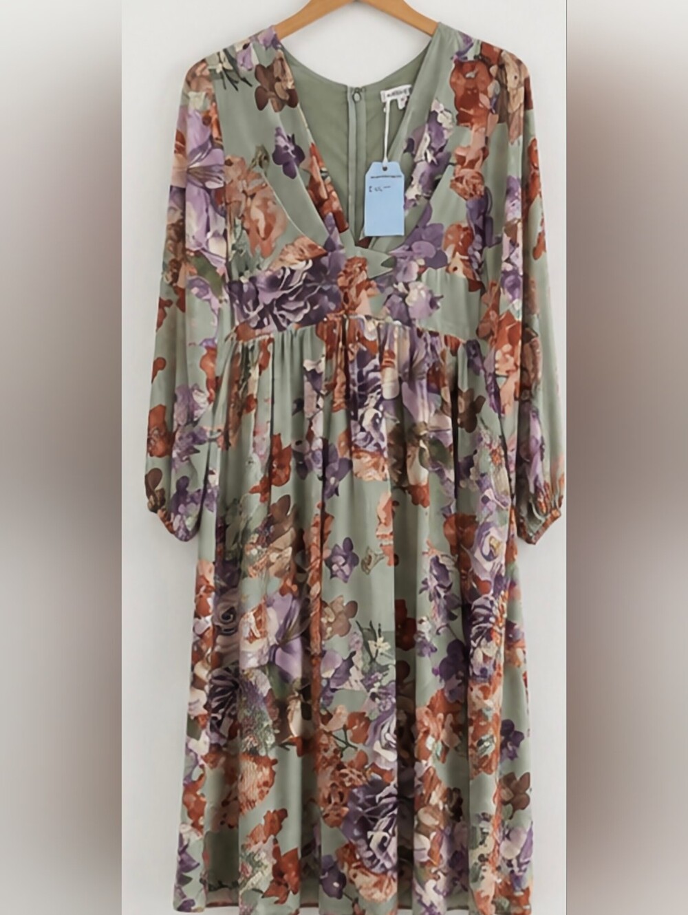 ONETHELAND / NWT/  Floral Maxi Dress in Sage, Purple & Rust